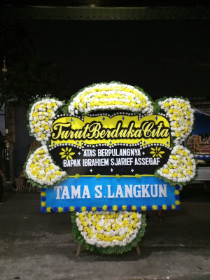 Papan Bunga Duka di Karet Tengsin